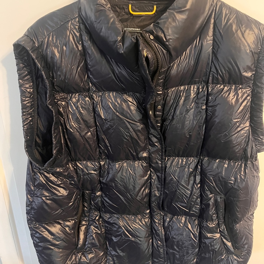 Sleek Black Quilted Vest for Women